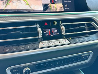 2023 BMW X5 — photo 16 view
