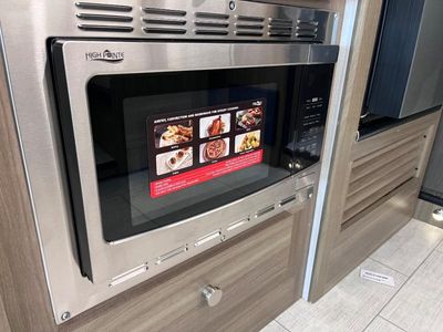 2026 Coachmen RV Freelander - Photo 26