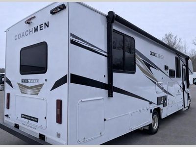 2026 Coachmen RV Freelander - Photo 5