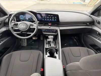 2026 Hyundai Elantra Hybrid - Photo 14