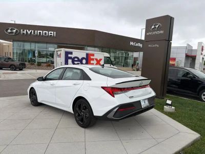 2026 Hyundai Elantra Hybrid - Photo 3