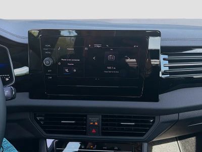 2026 Volkswagen Jetta — photo 11 view
