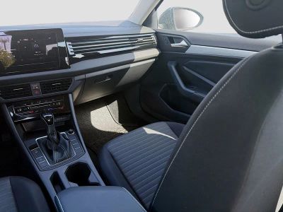 2026 Volkswagen Jetta — photo 17 view