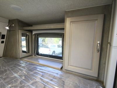 2025 Northwood Arctic Fox 990 - Photo 16