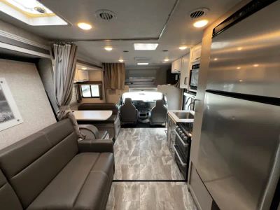 2024 Thor Motor Coach QUANTUM LC — rear three-quarter view