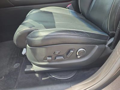 2025 Genesis GV80 — photo 22 view