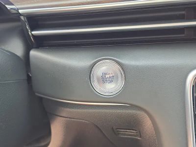 2025 Genesis GV80 — photo 30 view