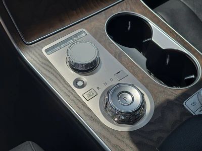 2025 Genesis GV80 — photo 29 view