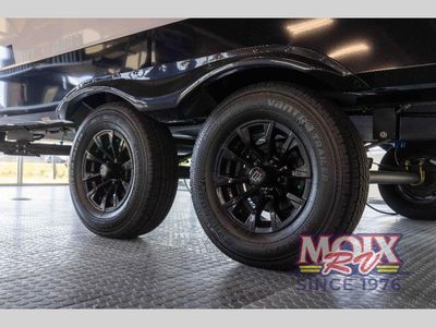 2026 Brinkley Model Ix - Photo 9