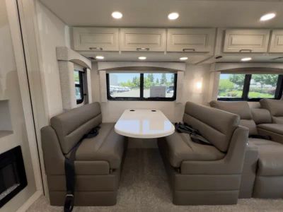 2026 Entegra ACCOLADE XL — photo 9 view
