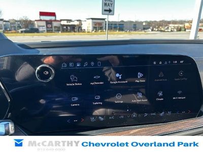 2026 Chevrolet Suburban — photo 12 view