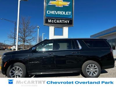 2026 Chevrolet Suburban — photo 7 view