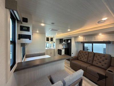 2026 Forest River RV Surveyor Legend - Photo 13