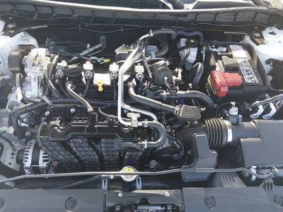 2025 Nissan Altima — photo 9 view