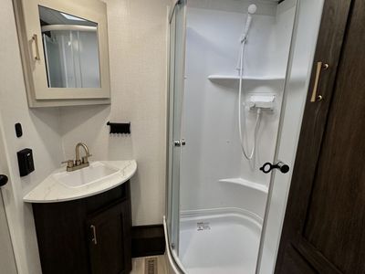 2026 Keystone Rv Zinger 390DB - Photo 47