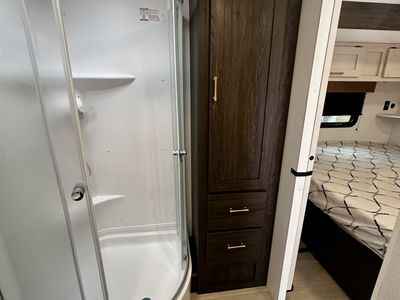 2026 Keystone Rv Zinger 390DB - Photo 48