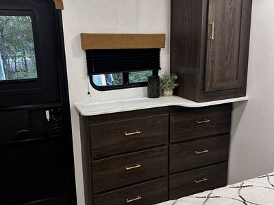 2026 Keystone Rv Zinger 390DB - Photo 14