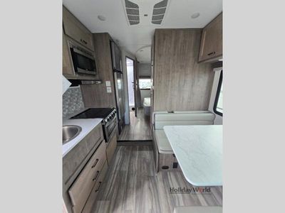 2025 Gulf Stream Conquest Class C - Photo 6