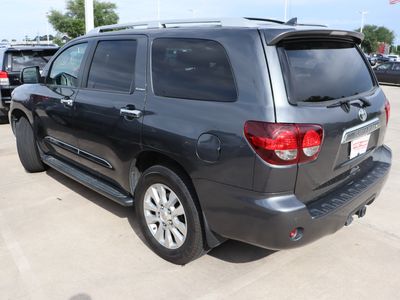 2019 Toyota Sequoia - Photo 7