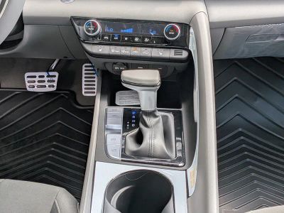 2026 Hyundai ELANTRA — photo 17 view