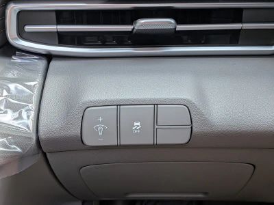 2026 Hyundai ELANTRA — photo 21 view