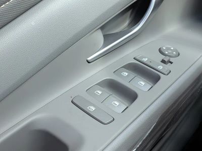 2026 Hyundai ELANTRA — photo 20 view