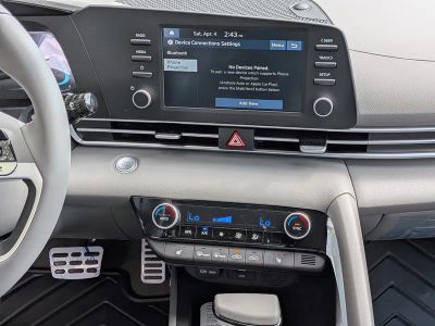 2026 Hyundai ELANTRA — photo 16 view