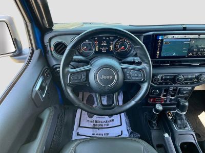 2024 Jeep Gladiator — photo 23 view