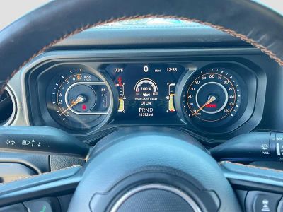 2024 Jeep Gladiator — photo 12 view