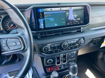 2024 Jeep Gladiator — photo 15 view