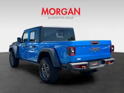 2024 Jeep Gladiator — detail view