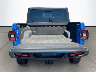 2024 Jeep Gladiator — photo 26 view