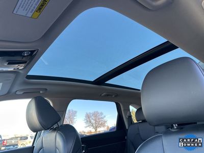 2025 Kia Sorento — photo 12 view