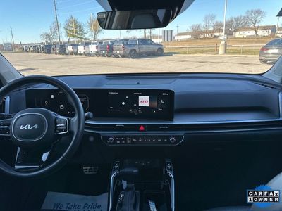 2025 Kia Sorento — photo 13 view