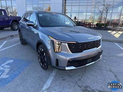 2025 Kia Sorento — rear three-quarter view