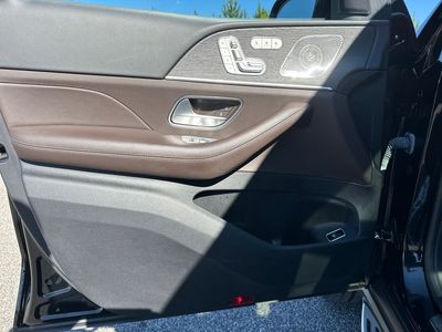 2022 Mercedes-Benz GLS - Photo 29