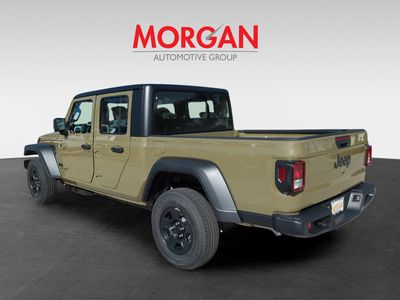 2026 Jeep Gladiator — photo 7 view