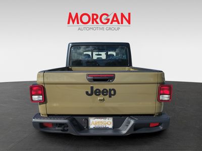 2026 Jeep Gladiator — detail view