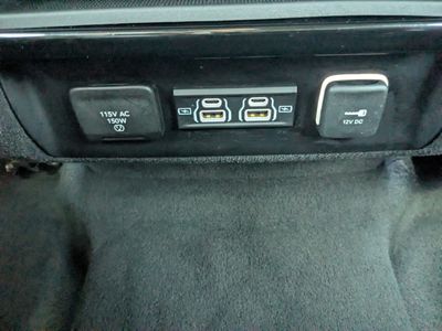 2023 Jeep Wagoneer L - Photo 22