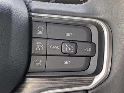 2023 Jeep Wagoneer L - Photo 38