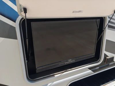 2024 Thor Motor Coach QUANTUM — photo 23 view