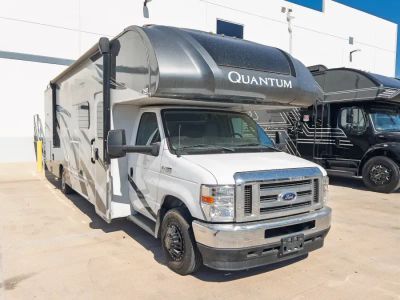2024 Thor Motor Coach QUANTUM — front three-quarter view