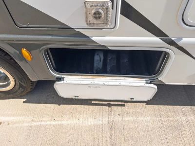 2024 Thor Motor Coach QUANTUM — photo 21 view