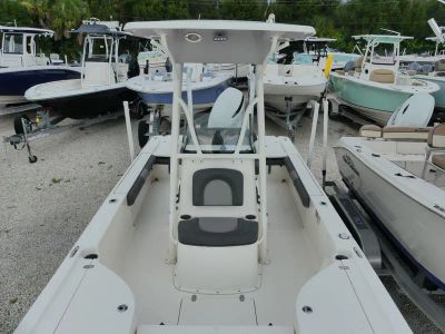2023 Sea Born FX24 Bay — photo 15 view