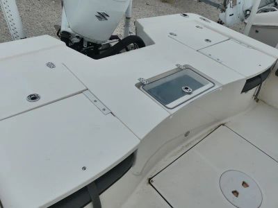 2023 Sea Born FX24 Bay — photo 7 view
