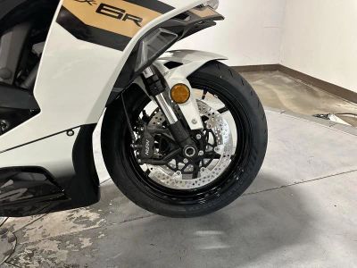 2026 Kawasaki Ninja ZX-6R - Photo 16