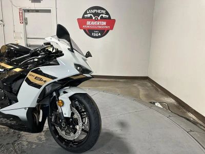 2026 Kawasaki Ninja ZX-6R - Photo 15