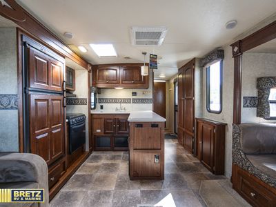 2014 Forest River RV Rockwood Ultra Lite - Photo 17