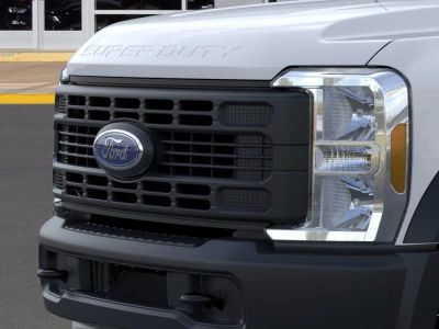 2026 Ford Chassis Cab - Photo 17