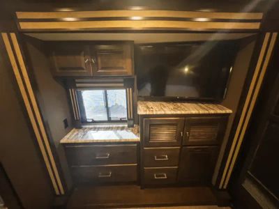 2019 Tiffin ALLEGRO RED - Photo 18